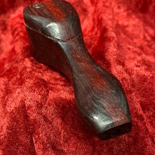 hand carved pipe with swivel top