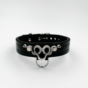 Double snake collar/choker in black leather