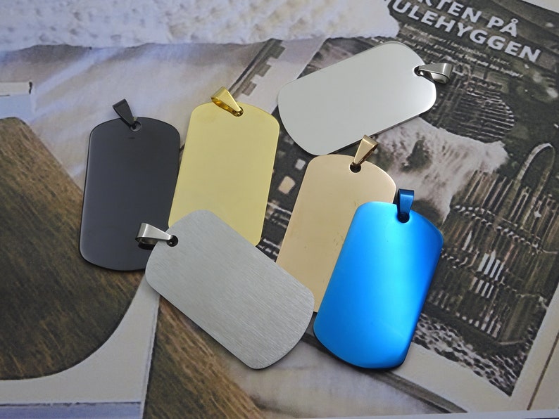 Custom Stainless Steel Military Necklace Unique Memorial Keepsake Gift for Dogs Personalized Engraved Photo Dog Tag Key Chain Pet Lover