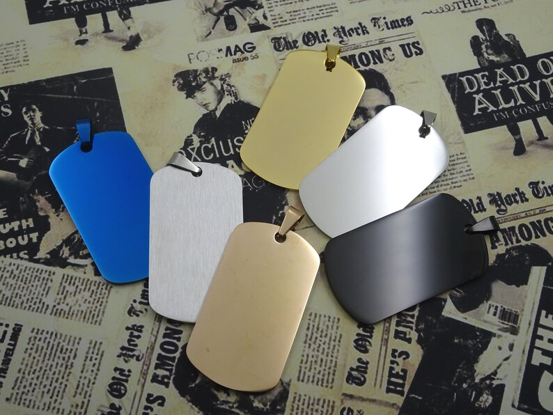 Custom Stainless Steel Military Necklace Unique Memorial Keepsake Gift for Dogs Personalized Engraved Photo Dog Tag Key Chain Pet Lover