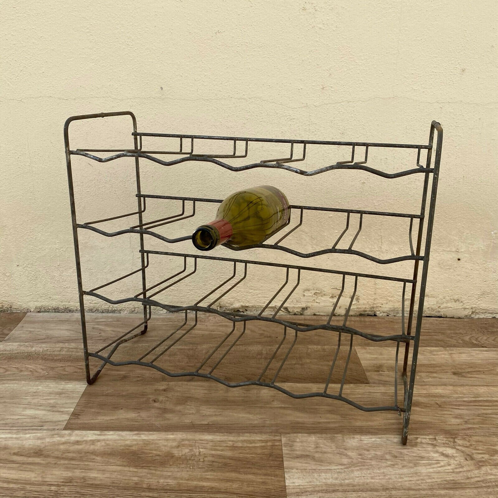 Vintage Français Métal 20 Casier à Bouteilles de Vin 1950 Ancien Style 16062126