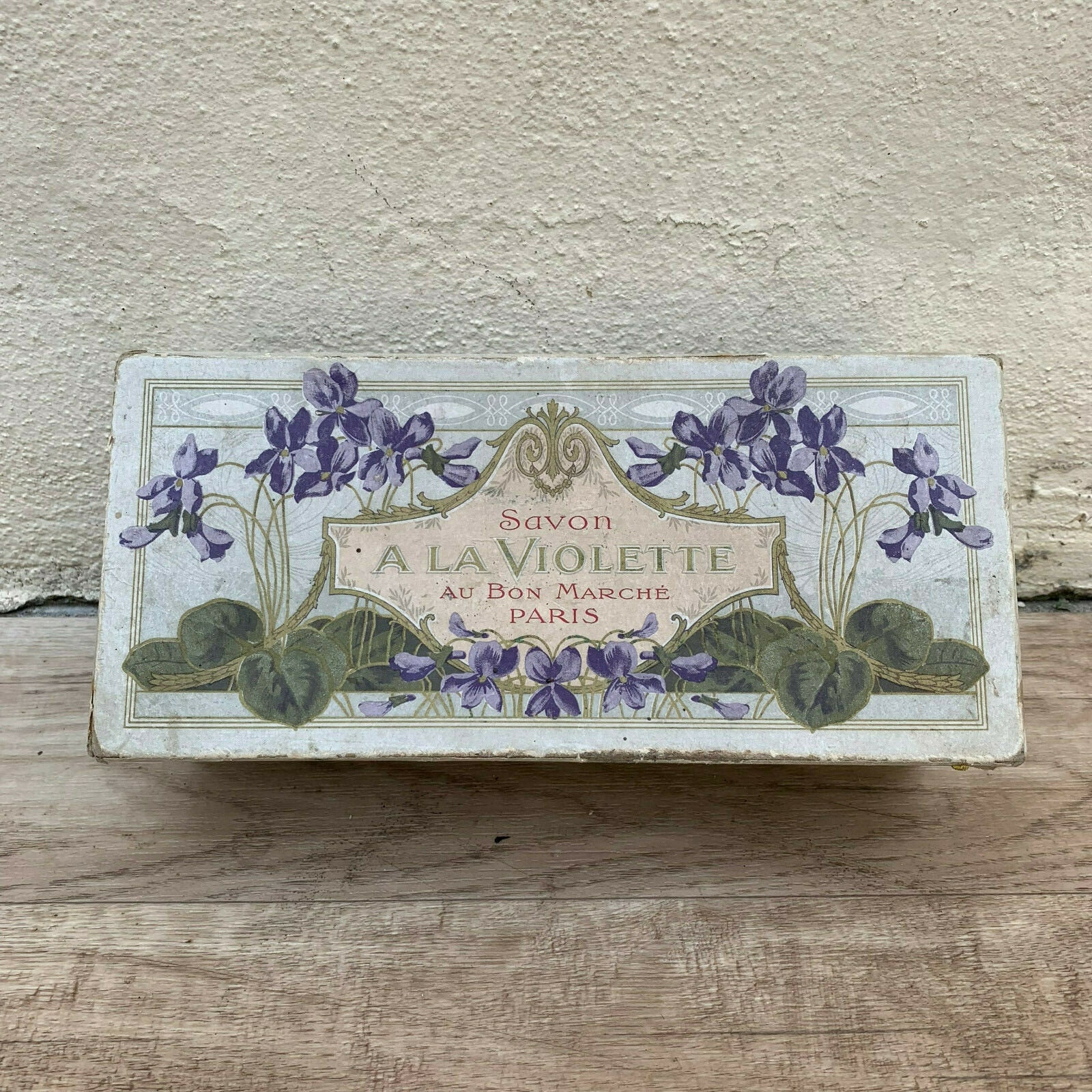 Français Savon Vieille Boîte Violette Carboard Paris Au Bon Marche France Vintage 1507199