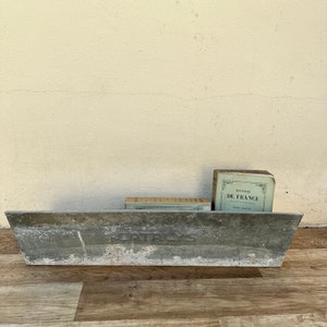Vintage French Primitive Zinc Metal Country Farm Feeder Planter 1906232 shelf