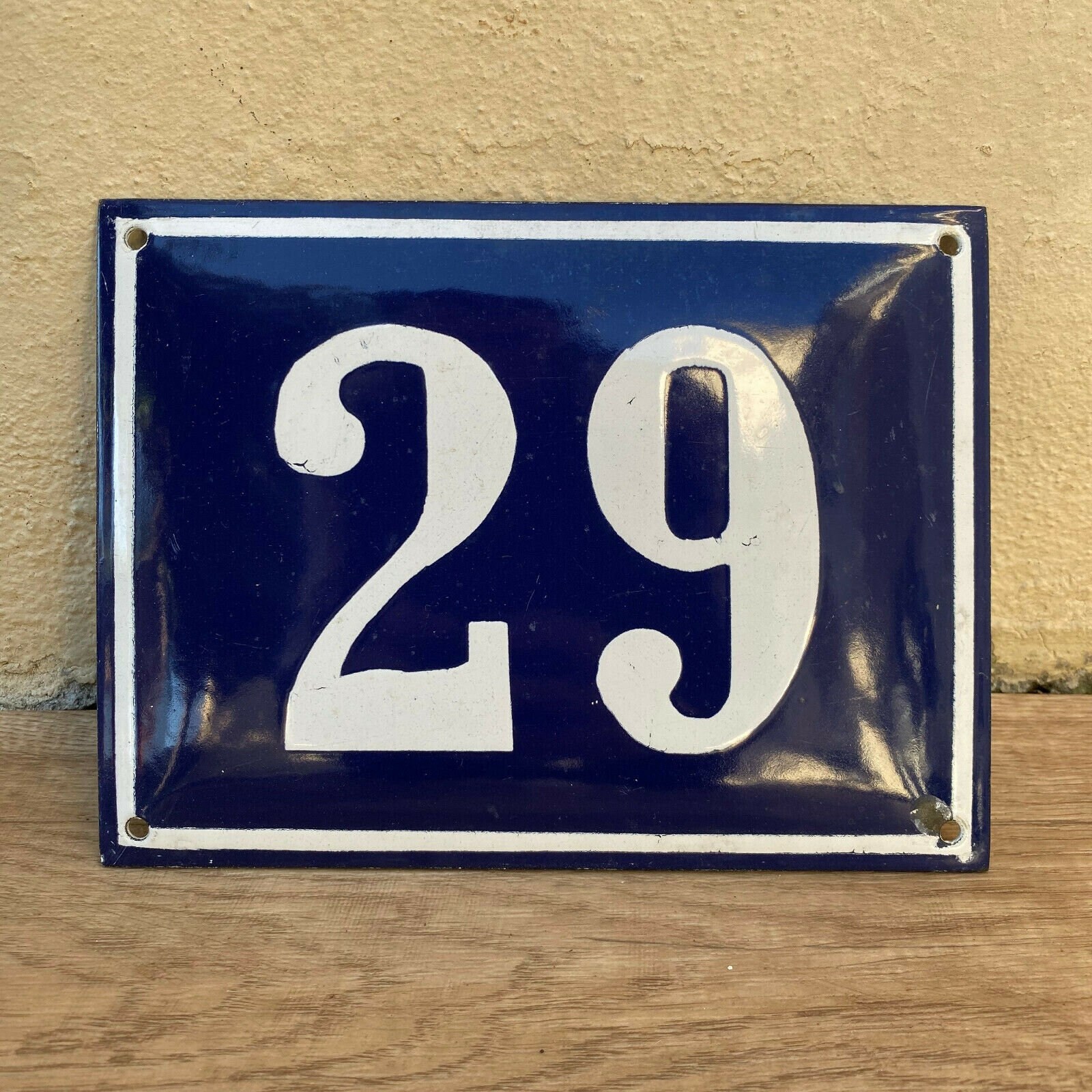 Vieille Plaque de Panneau Émaillé Rue Français Bombardée en Arc Un Grand Nombre 1603204