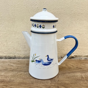 Vintage French Enamelware enameled ducks white Enamel Coffee Pot 26052217