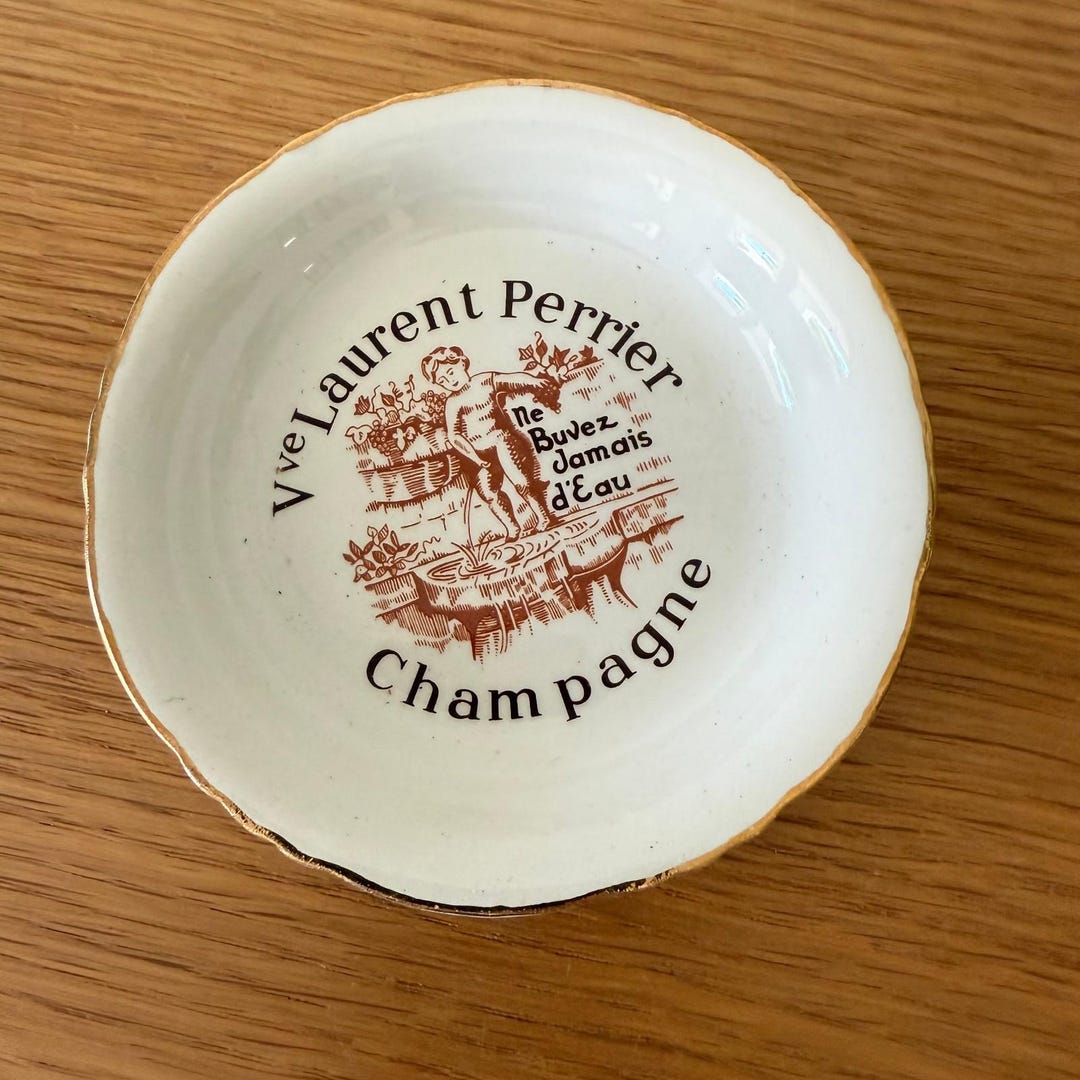 アンティーク　アッシュトレイ　Laurent-Perrier Vintage Laurent Perrier Champagne Ashtray French Porcelain Gold