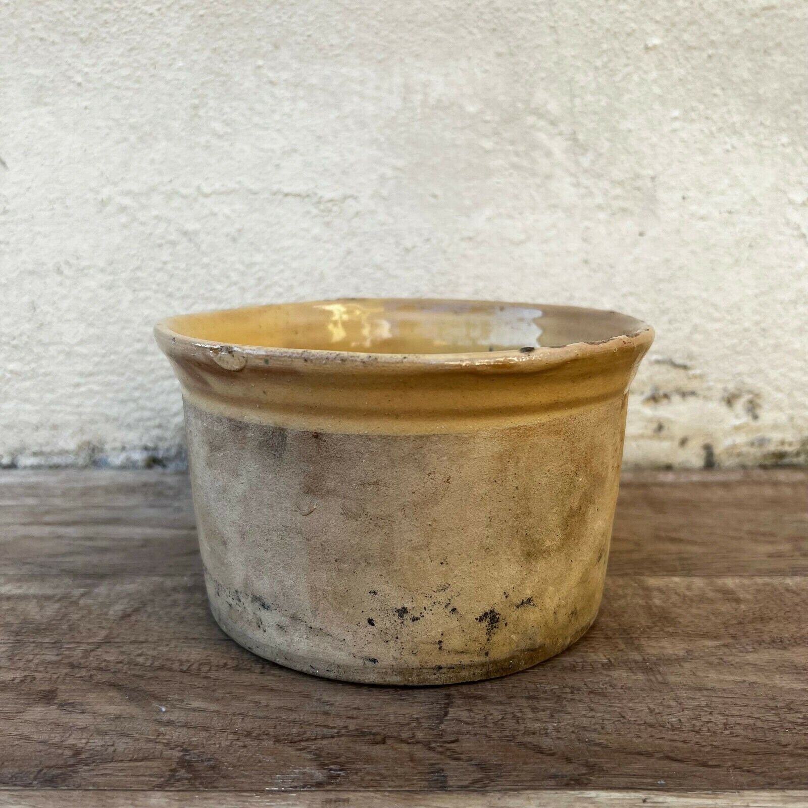 Pot en Grès Jaune Glacé Fait à La Main Français Confit Pot 6 1/2 09022215