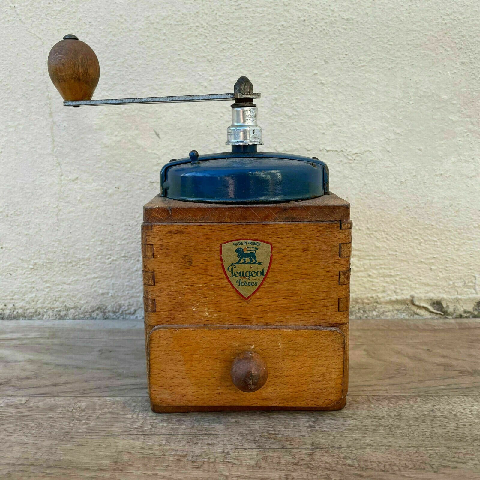 Vintage French Peugeot Freres Coffee Grinder Blue Metal 0311214