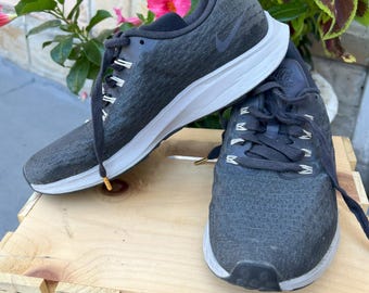 Womens Nike Sneakers, Nike Zoom Pegasus 35 Gray Athletic Running Shoe AH8392-001 Women’s Size 9
