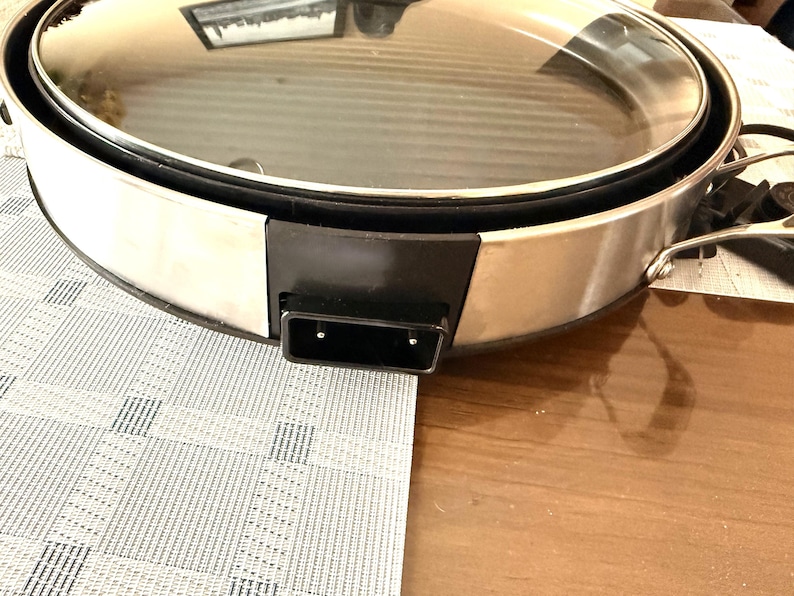 Deni 12″ Indoor Electric Grill – Classic Countertop Cooker, Model ...