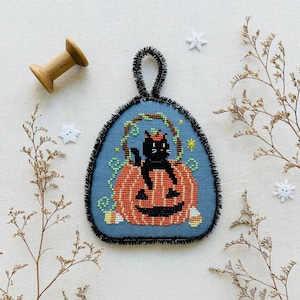 Fright Night Series 5 Jacky Halloween Cat Cross stitch pattern Instant PDF Download Black cat Jack-o-Lantern Trick or Treat Pumpkins
