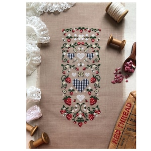 PDF-download Kruissteektabel Strawberry Bell Pull StitchwithCoffee-ontwerpen Kruissteekpatroon aardbeienboerderij