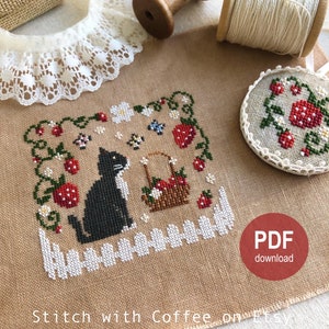 Kruissteekpatroon kattenkostuum Aardbeienboerderij PDF Download kruissteekkaart Aardbeien shabby chic boerderij witte omheining Tuxey-serie