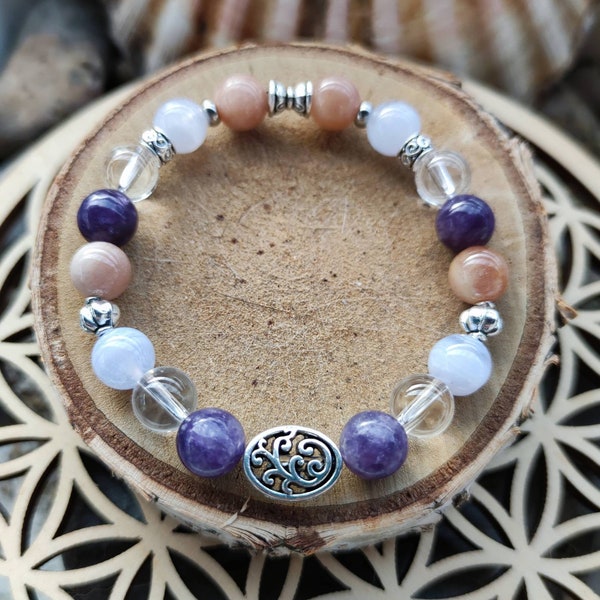 Menopause and hot flashes elastic bracelet, lepidolite, rock crystal, chalcedony and moonstone.