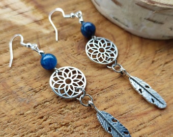 Boucles d'oreilles attrape rêves dreamcatcher avec perles en cyanite