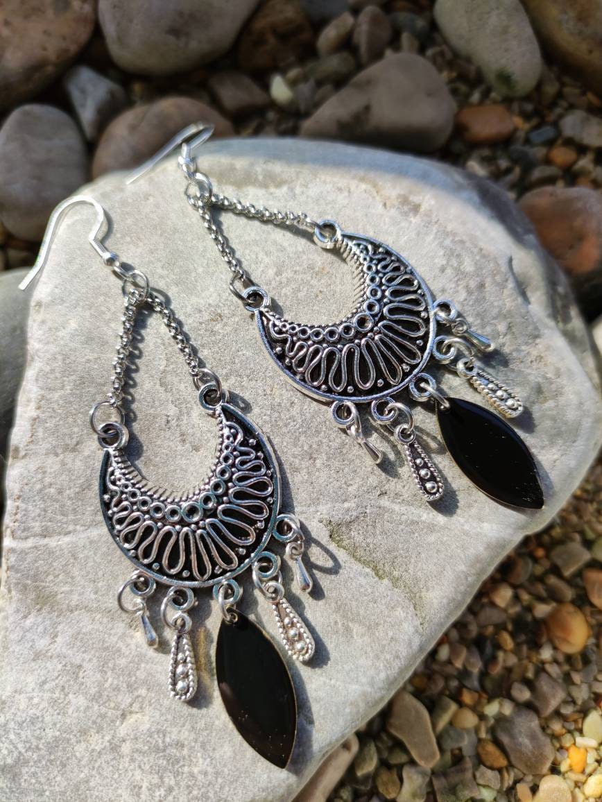 Boucles D'oreilles Ethniques Orientales Avec Pampilles Style Maroc - Rouge Et Bronze
