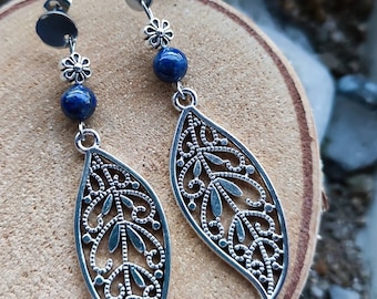 Bladoorbellen met lapis lazuli kralen