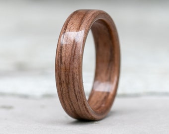 Schlichter Eichenholzring – Ehering – Ringe für Männer – Einzigartiger Holzring – 5-jähriges Jubiläum – Freundgeschenke – Minimalistischer Verlobungsring