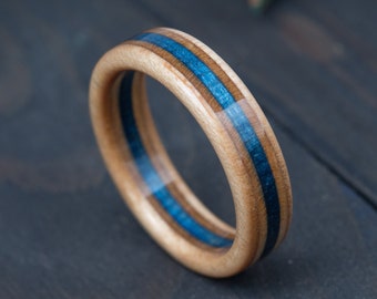 Bague de skateboard en bois recyclé - Alliance - Érable canadien - Bijoux écologiques - Bague de skate - Bleu - Cadeau petit ami - Cadeau d'anniversaire