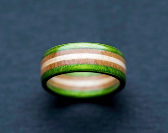 Bague de skateboard - Bague en bois verte - Bagues en bois - Bague en bois - Vert - Bijoux en bois - 5e anniversaire - Bague pour homme - Bijoux de skateboard