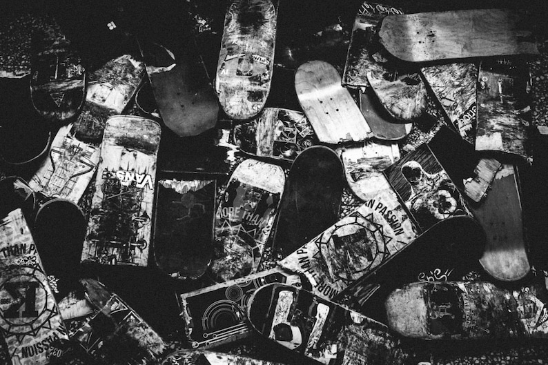 Pierścionek z drewna Recycled Skateboard Ring Fiolet Brązowy Drewniana obrączka Prezent Zaręczyny Deskorolka zdjęcie 6