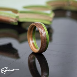 Elegant Oak And Recycled Skateboard Wood Ring Wedding Bands Canadian Maple 5 year Anniversary Green Ring for Men Boyfriend Gift image 3