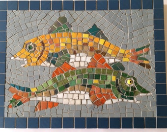 Mosaik Fisch auf einem Teller