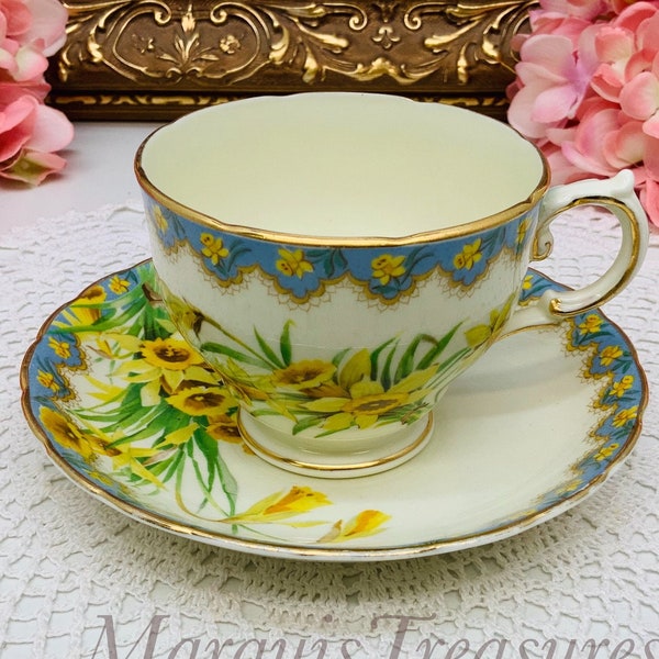 Tuscan “Plant Series” teacup and saucer circa 1950’s.