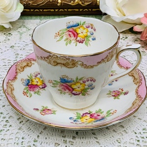 1930&#39;s Royal Albert teacup and saucer.