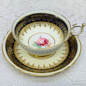 Paragon teacup and saucer circa 1939-1949.