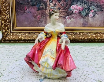 ロイヤルドルトン「サザンベル」H.N. 2229 フィギュア - Etsy 日本