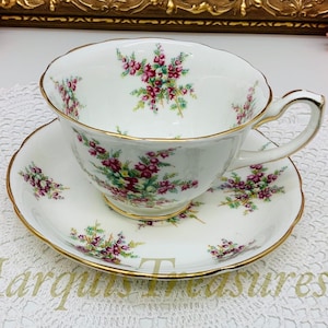 Hammersley teacup and saucer circa 1939+.