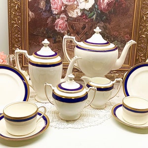 Coalport Elite-Royale tea and coffee service circa 1970’s