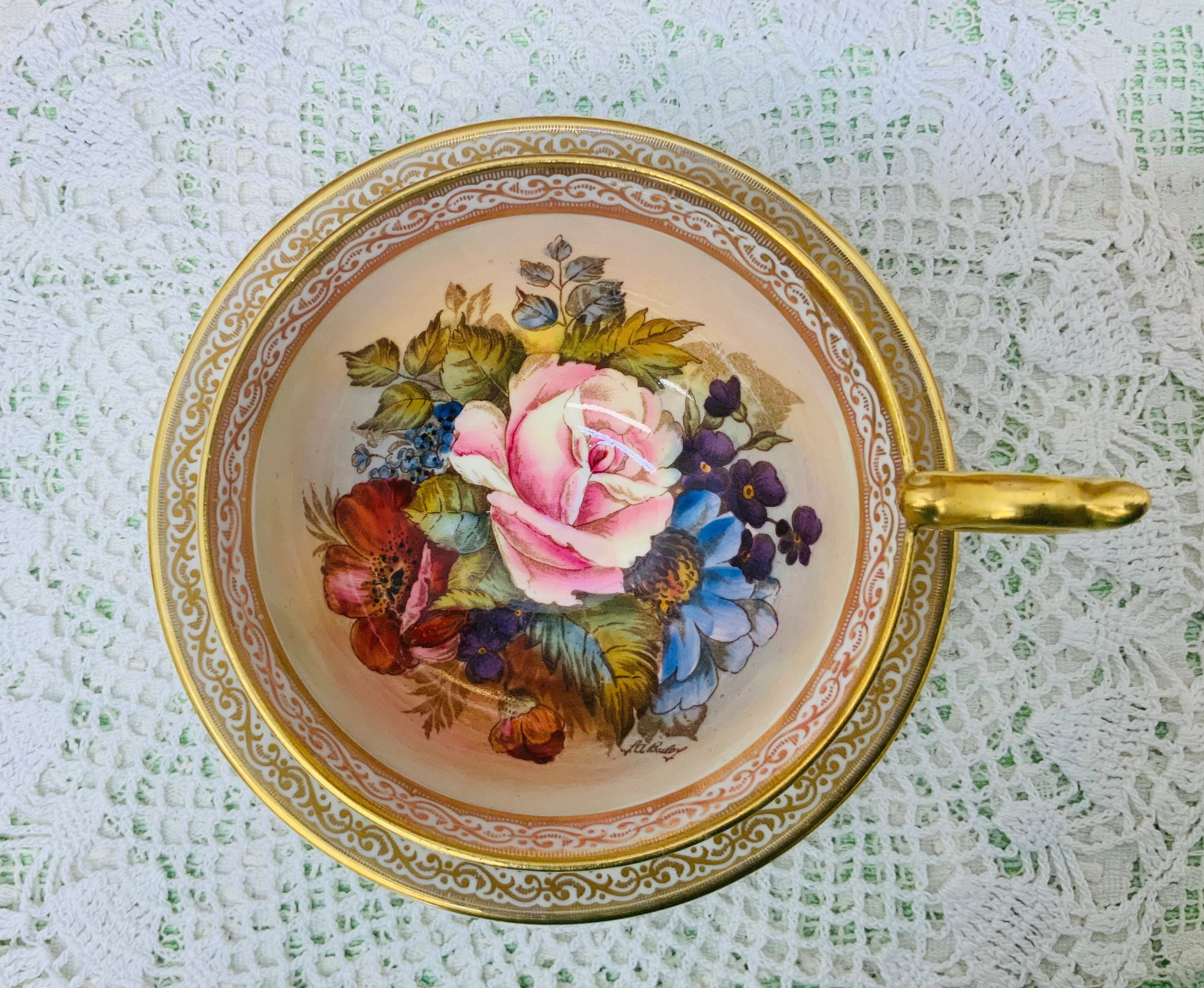 ご専用】英国製 Aynsley ボーンチャイナ ヴィンテージ ケース付き-