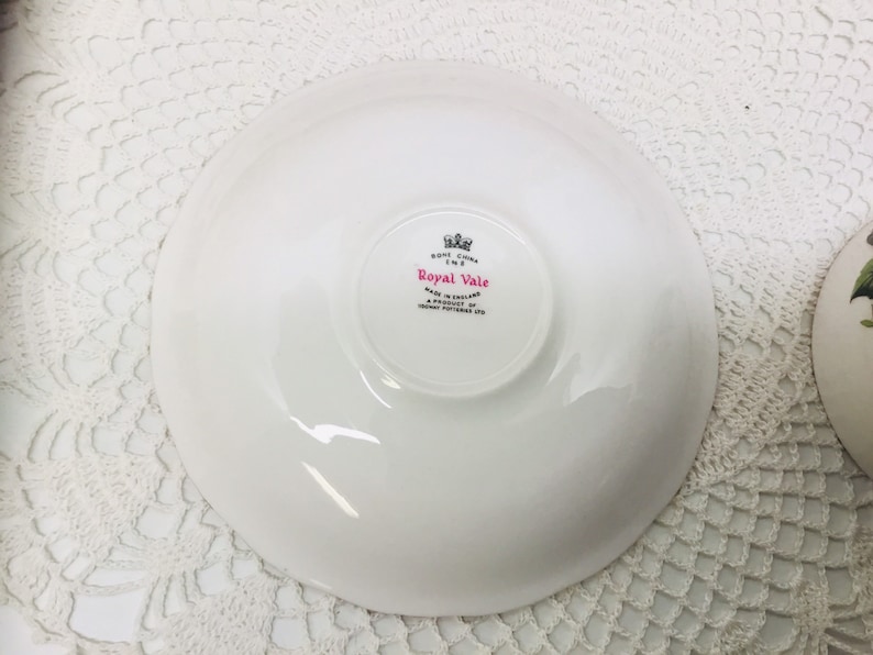 Royal Vale teacup and saucer