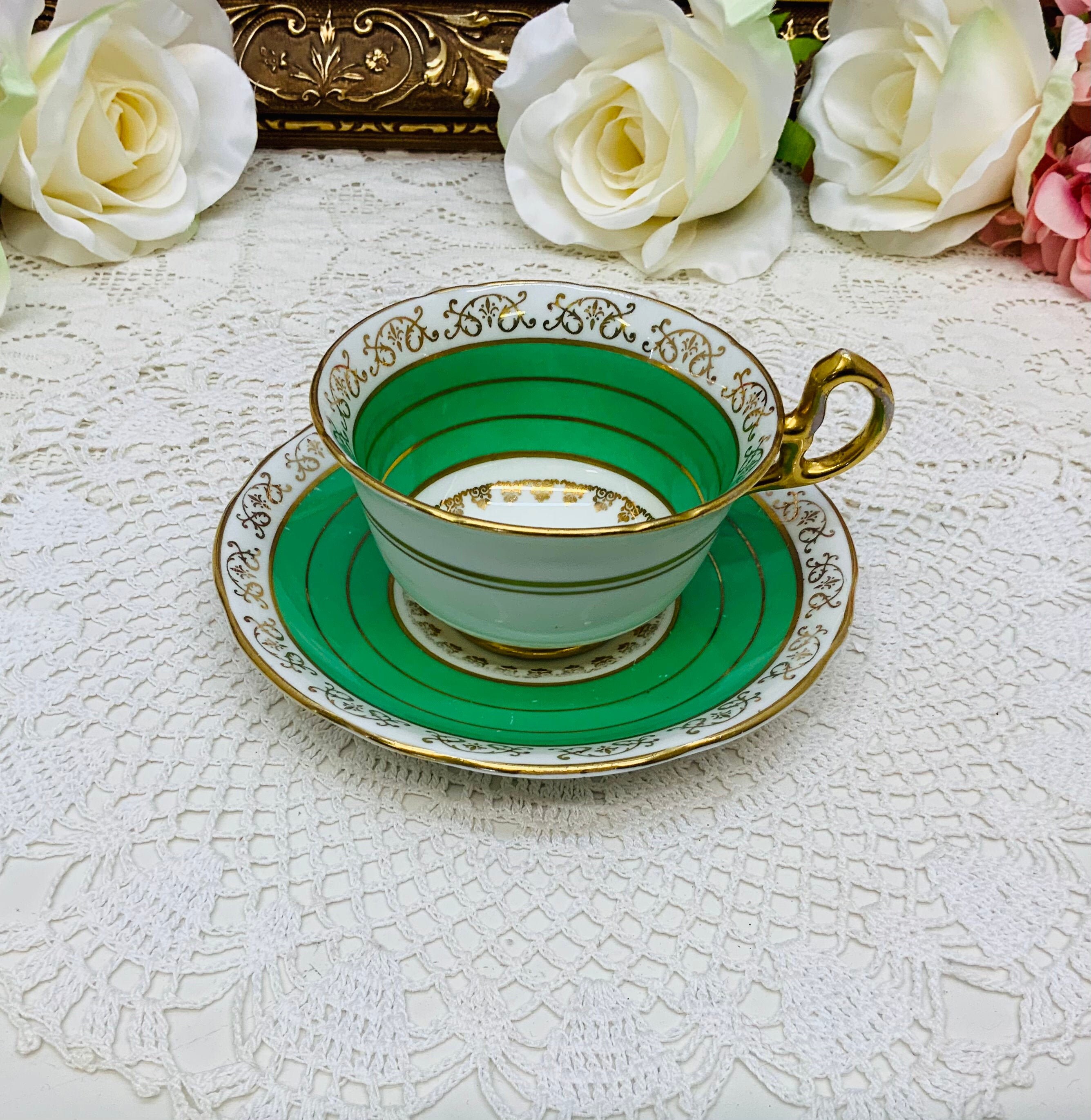 ロイヤルスタッフォードティーカップセット ロイヤルスタッフォード（Royal Stafford） ティーセット