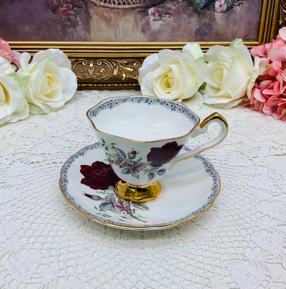 ロイヤルスタッフォードティーカップセット