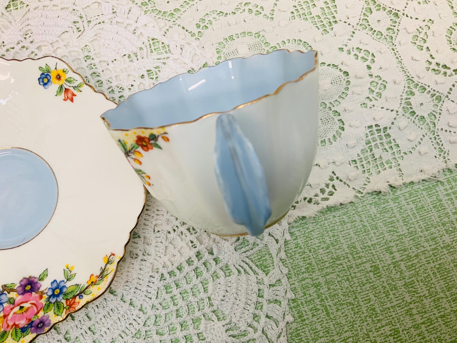 Star Paragon Primrose Border Flower Handle Teacup and Saucer Circa 1923