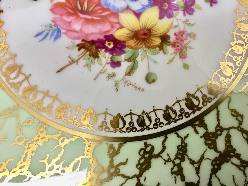 Hammersley artist signed cake standcompote circa 1940/'s.