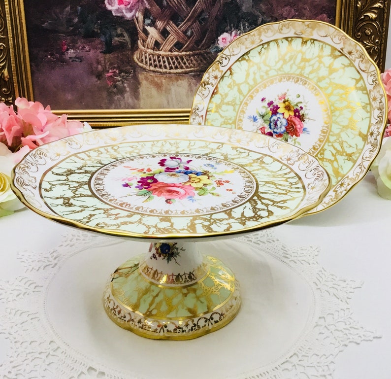 Hammersley artist signed cake standcompote circa 1940/'s.