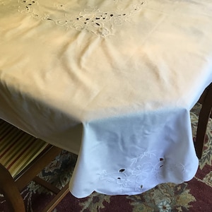 Hand embroidered cutwork table cloth
