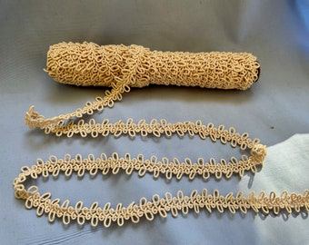 Antique lace trim - Old never been used - Vintage braid - 2 yards cotton lace - From 40 yr old antique lace collection - Ivory old lace trim