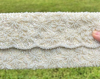Vintage beaded clutch purse - White beaded purse - Vintage white evening bag - Beaded satin sequined purse - Old beautiful clutch