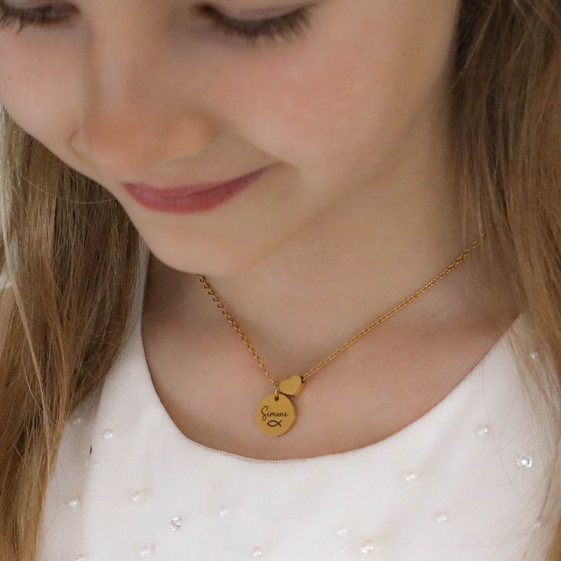 Kette Geschenk Kommunion individualisierbar Gravurplättchen mit Herzchen Halskette Konfirmation Bild 2