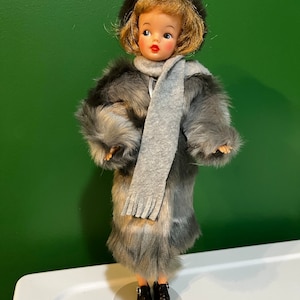 handmade fashion outfit fits vintage tammy dolls and other same sized dolls winter coat set