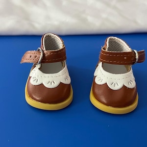 doll shoes fits the 12” Mia dolls brown with white trim shoes