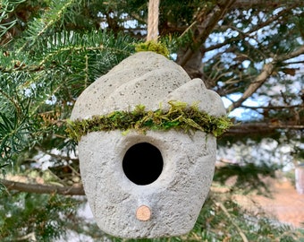Hypertufa Birdhouse, Hanging Birdhouse, Birdhouse, Garden Decor, Outdoor Decor, Yard Art, Handmade, Gift for Bird lover, Bird, made in Maine