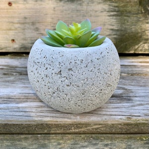 Hypertufa Planter, Hypertufa Pot, Planter, Pot, Succulent Planter, Herb Planter, Garden Decor, Home Decor, Handmade, Rustic, Round, Unique