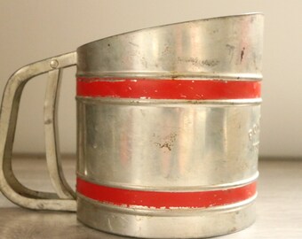 Flour Sifter by Power-Sifter