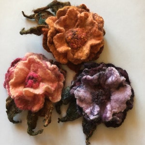 Handmade felt flowers kit